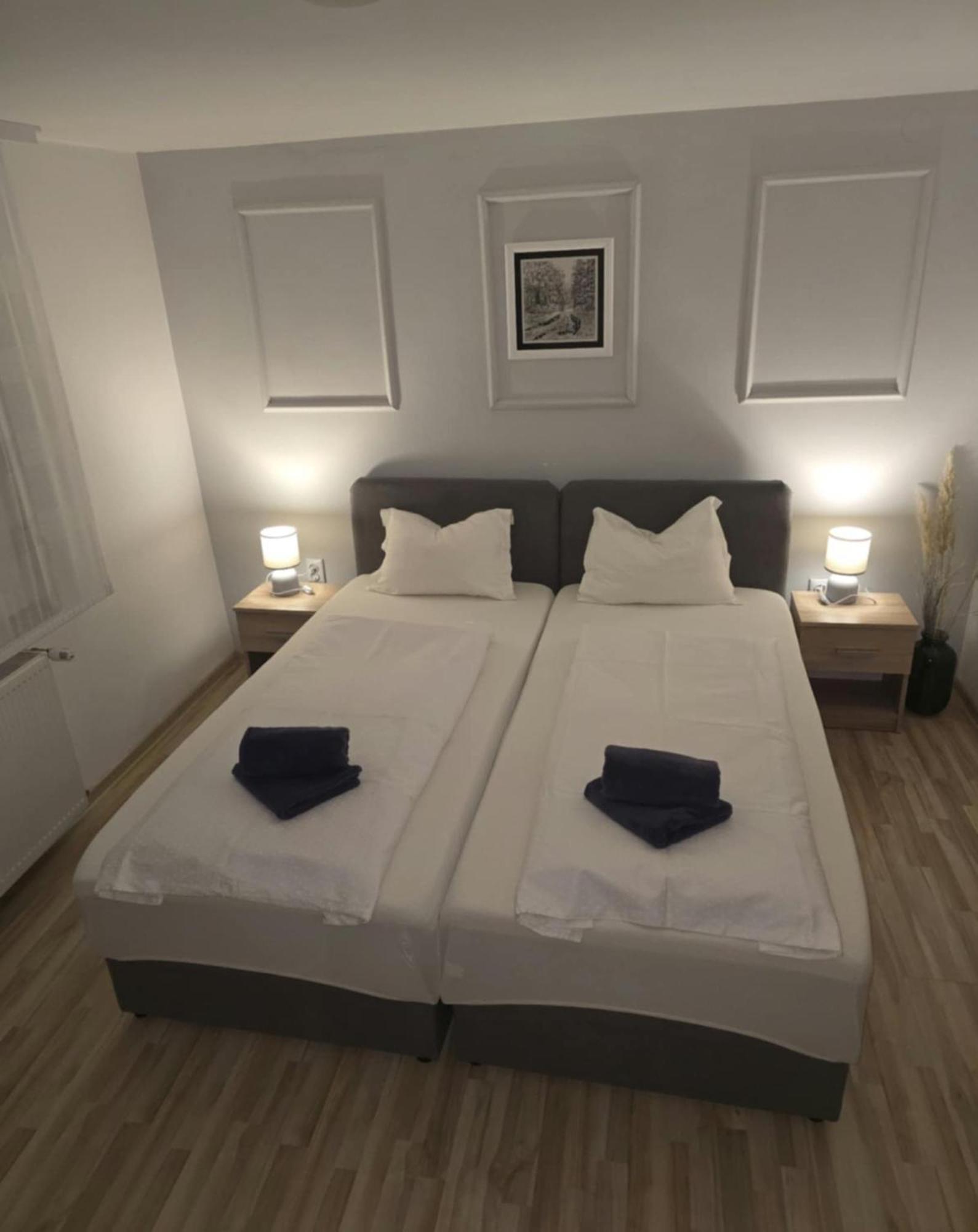 Apartmani Baotić Zupanja Bagian luar foto